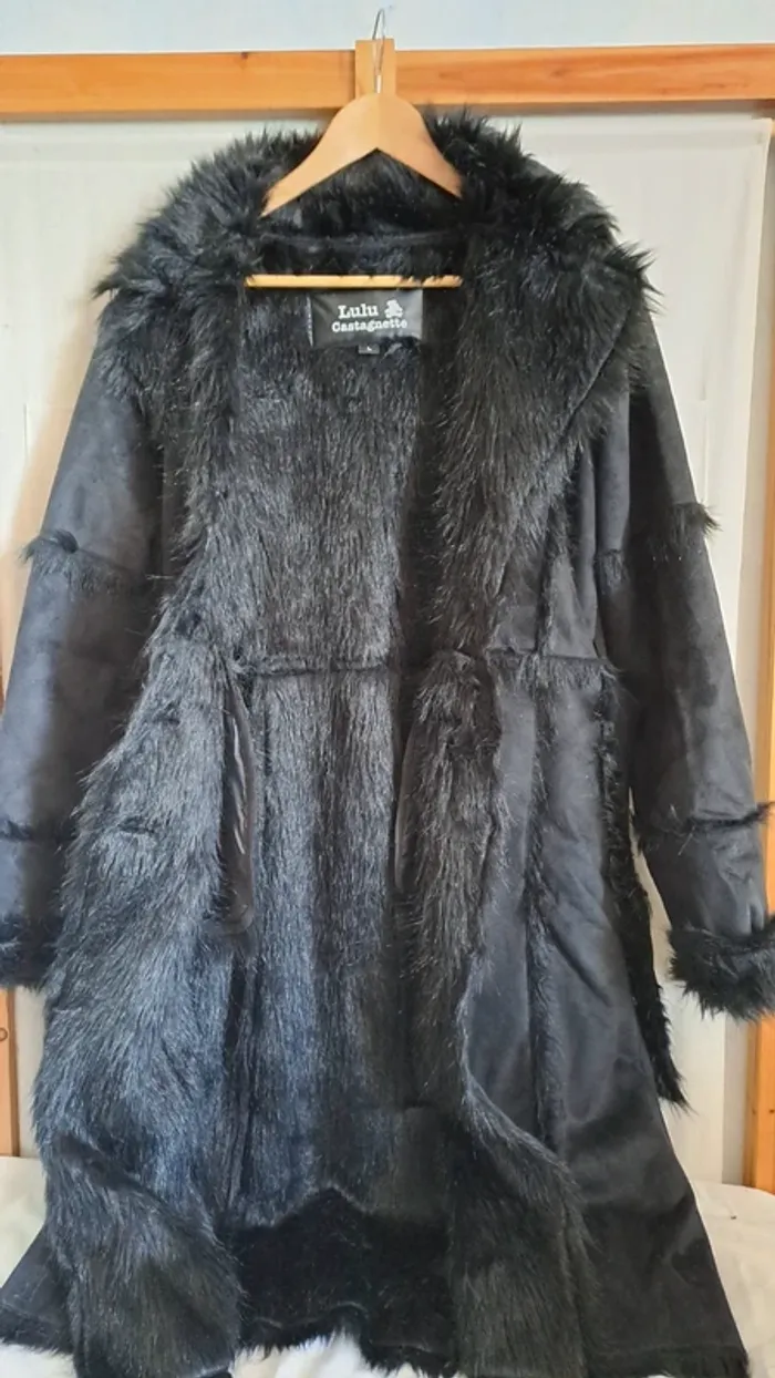 Manteau / Trench / Manteau long femme / Veste longue fausse fourrure / Lulu Castagnette - photo numéro 2