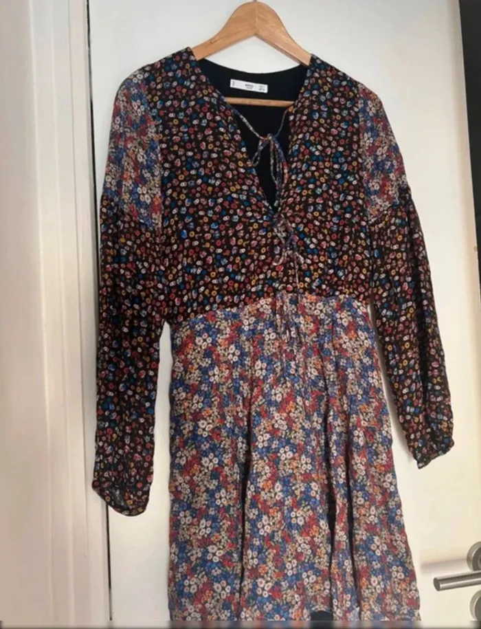 Sublime robe chic fleuri manches longues - taille S - neuve - photo numéro 2