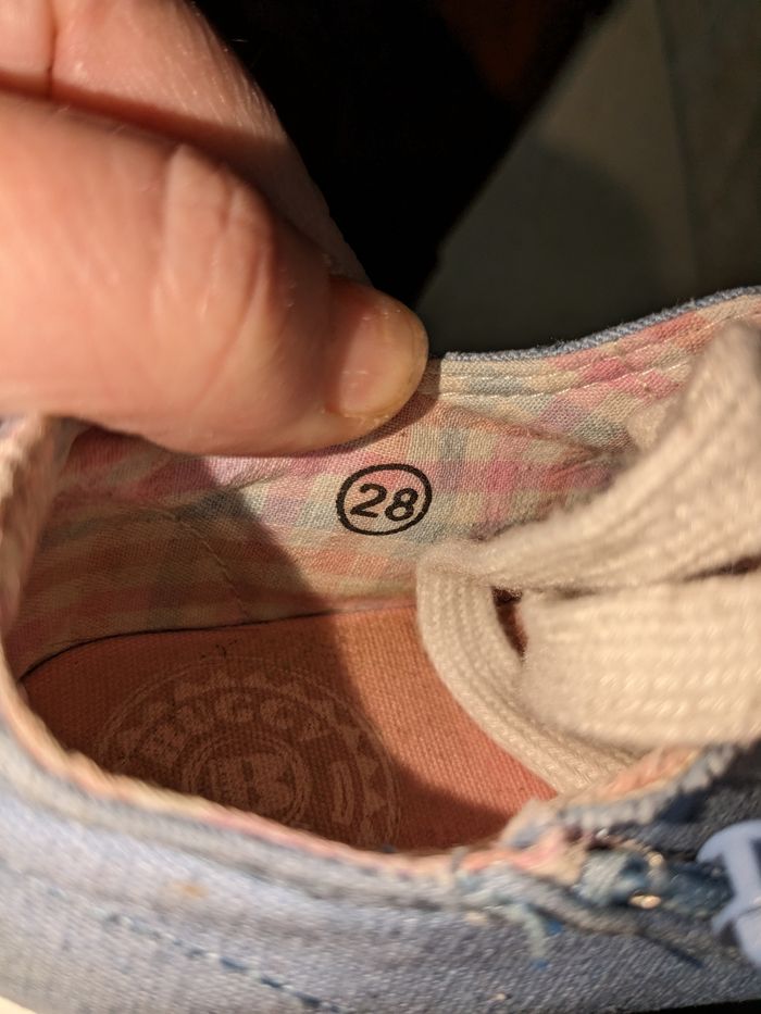 Basket toile fille - photo numéro 6