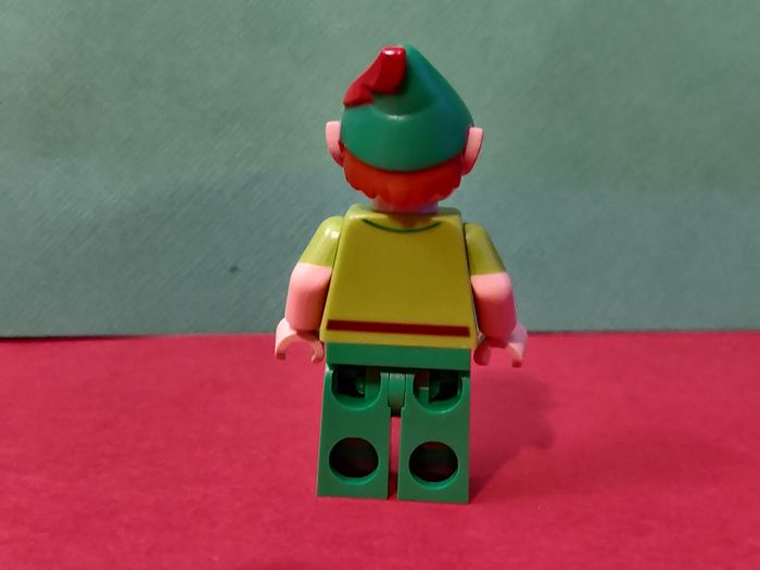Minifig Lego Peter Pan - Disney - Complet - Vrai Lego - photo numéro 3
