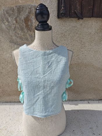 Top taille S réalisé par mes soins, couturière