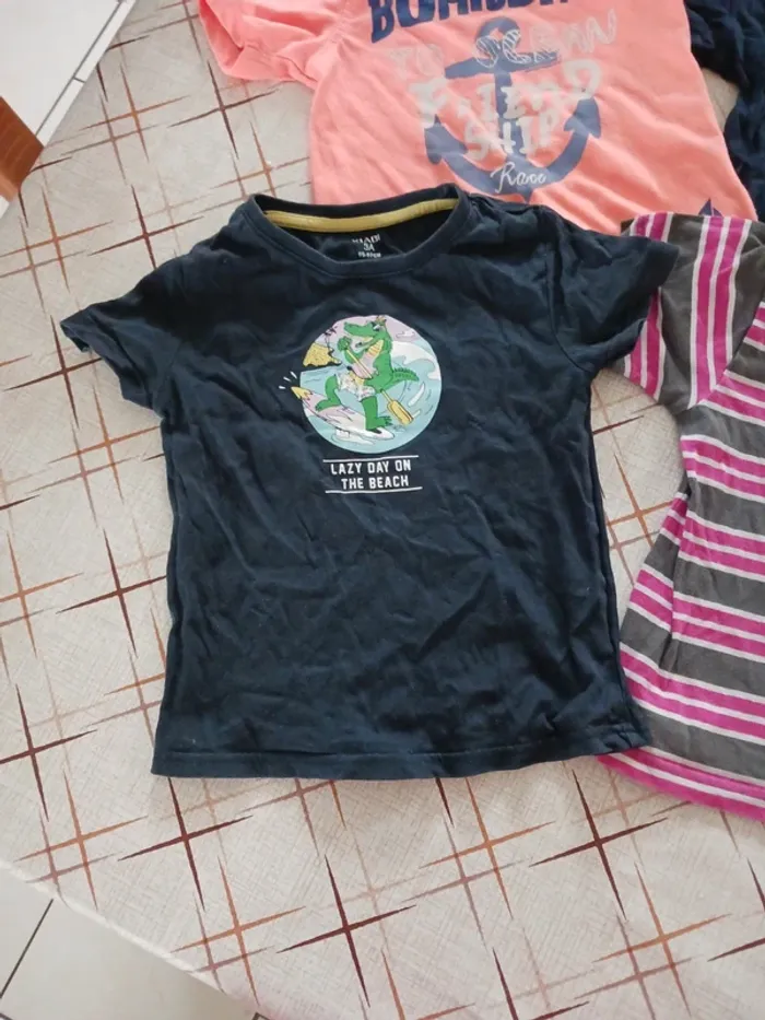 Lot tee-shirt - photo numéro 2