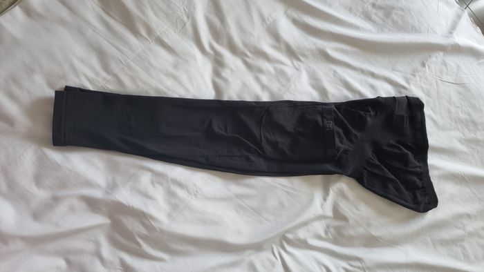 Legging de Grossesse Sport MomOut S/M - Tissu Technique Made in France - photo numéro 3