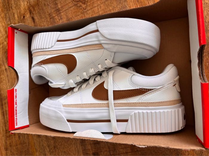Baskets Nike P.35,5 Neuves unisex - photo numéro 8