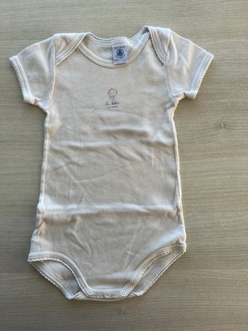 Body 12 mois