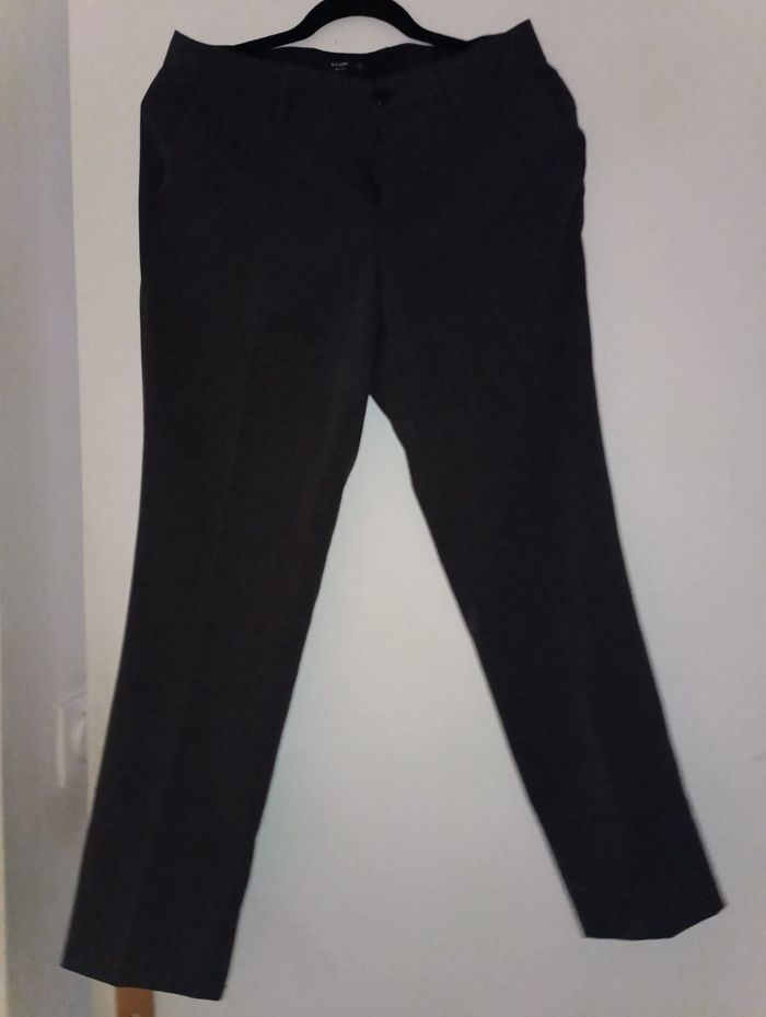 Vente de costume pour homme avec nœud papillon - photo numéro 2