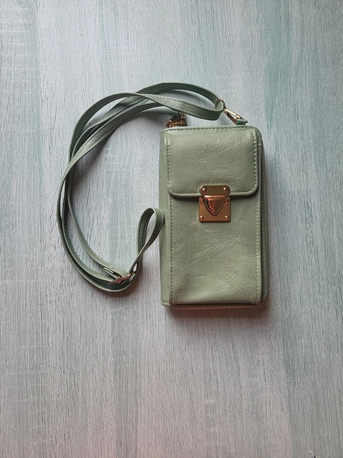 Porte téléphone