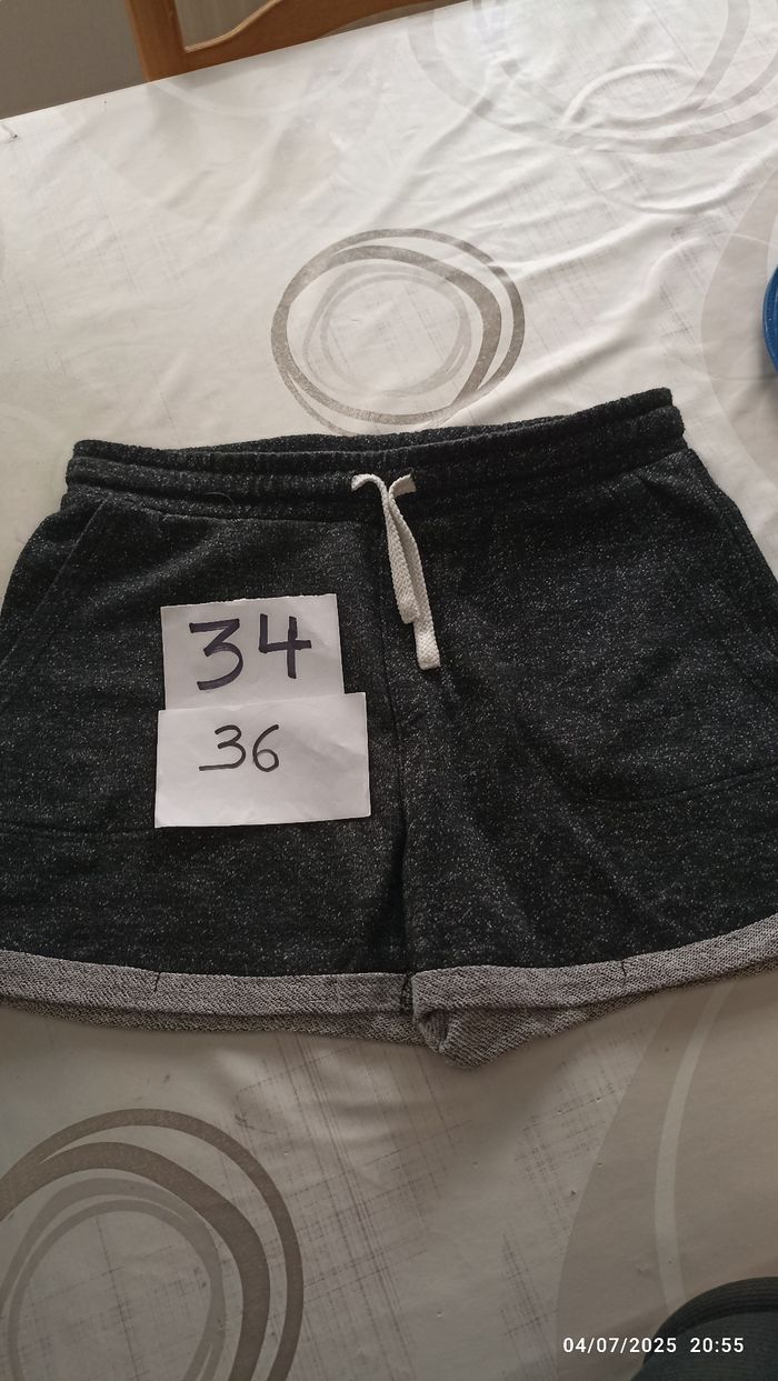 Short fille paillettes 34/36 Tissaia
