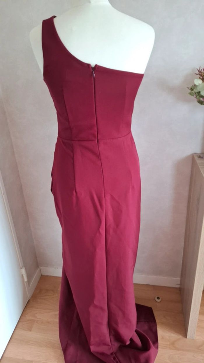 Robe de soirée bordeaux - photo numéro 4