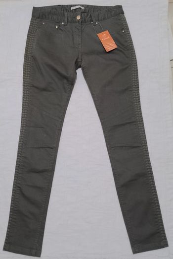 Gémo pantalon kaki avec étiquette taille 38