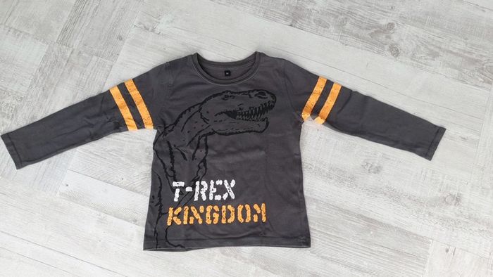 Tee-shirt manches longues Taille 6 ans