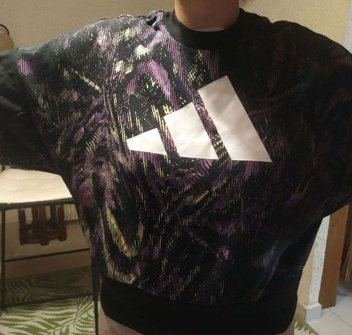 Sweet adidas loose fit