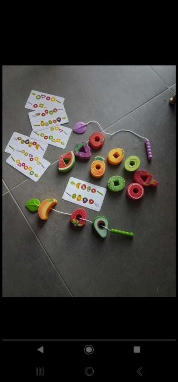 Grosses perles fruits montessori