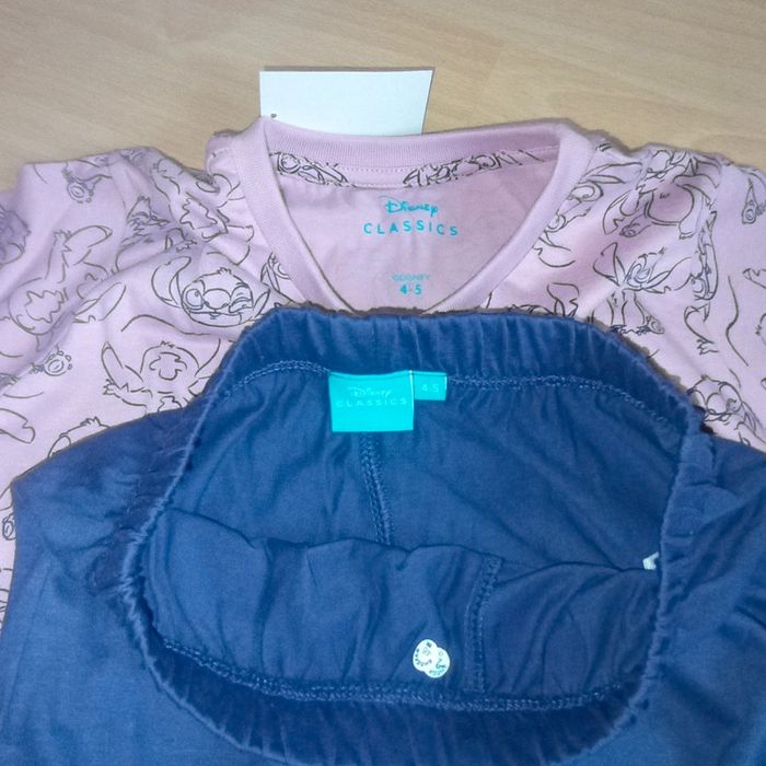 Superbe pyjama coton Stitch 4/5 ans 🌹 Disney classics 🌹 neuf avec étiquette - photo numéro 3