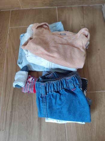 Lot de vêtements