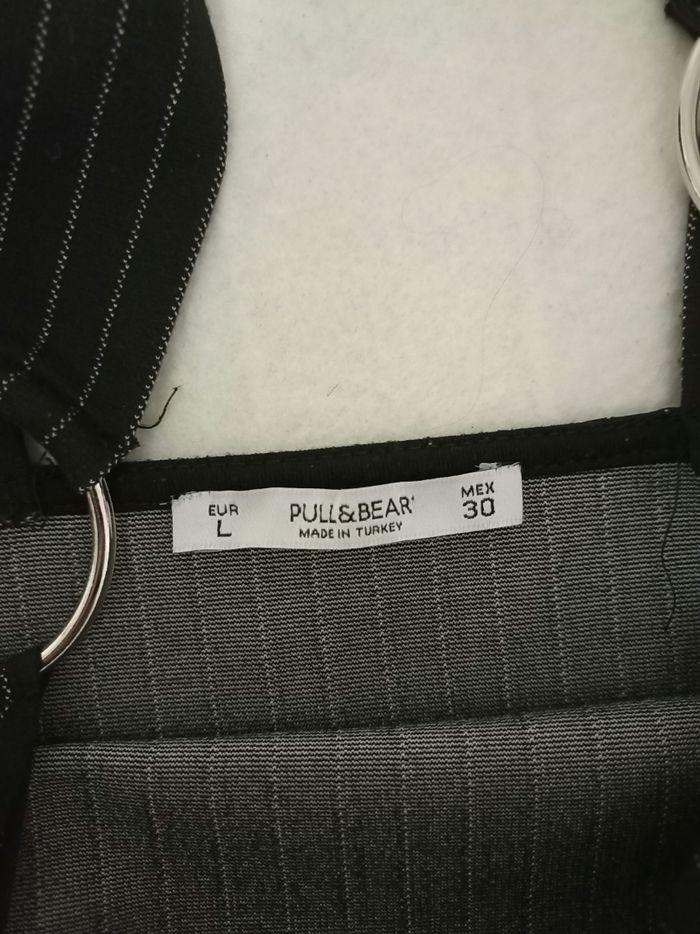 Magnifique robe pull & bear en taille L - photo numéro 5