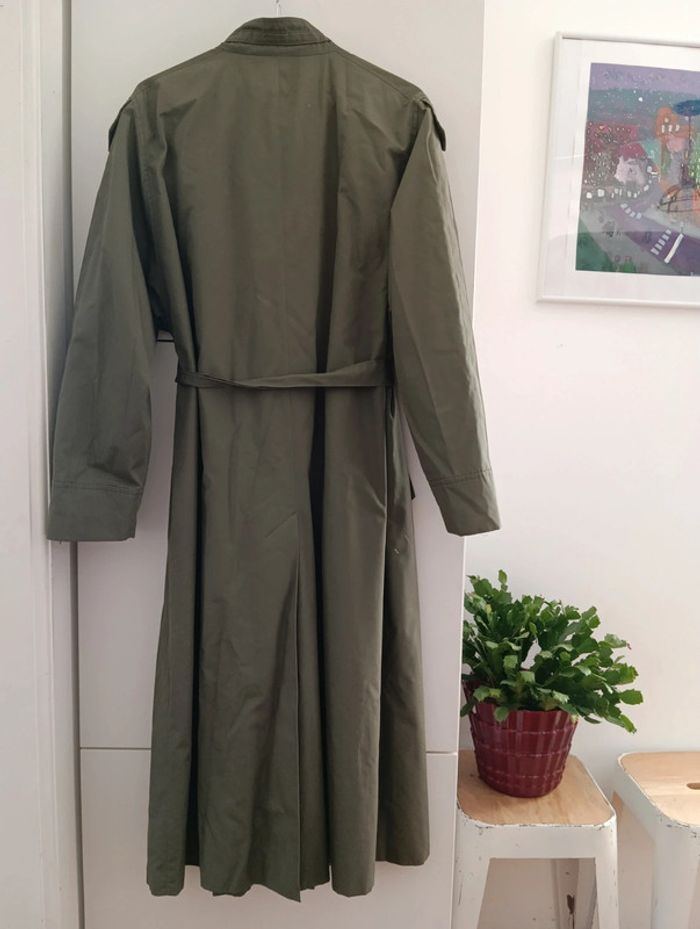 Trench kaki vintage
Taille 42 - photo numéro 9