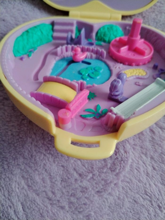 Polly Pocket vintage 1994 crèche boîte cœur jaune ruban rose - photo numéro 8
