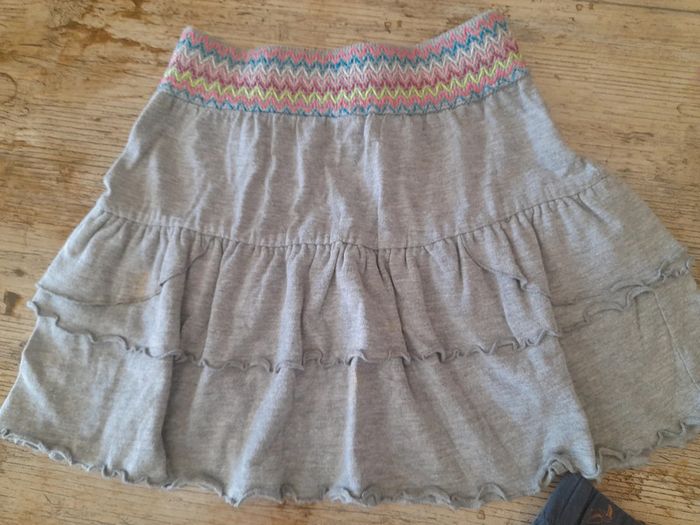 Lot de 2 jupes été fille 4 ans - photo numéro 3