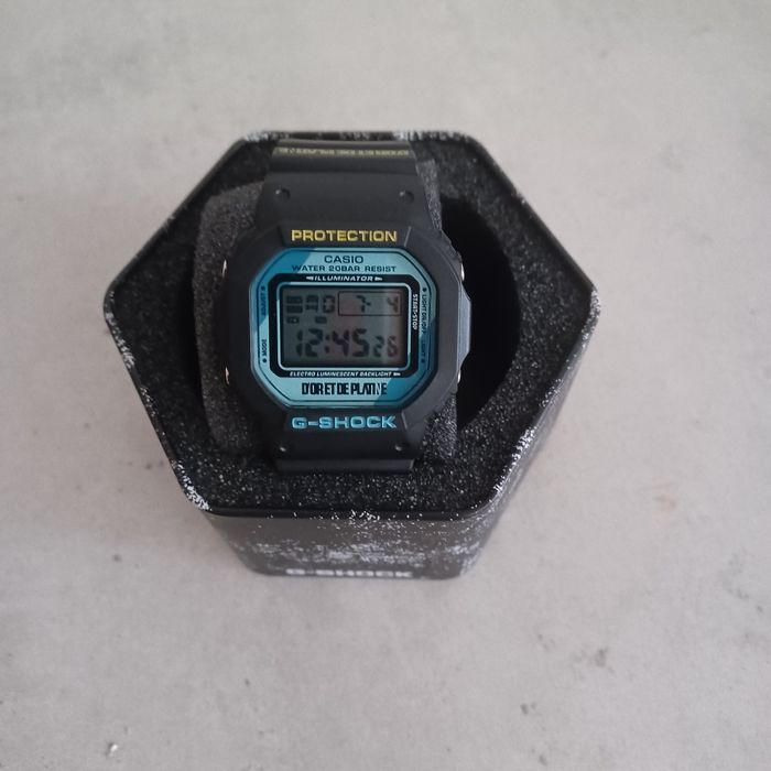 Montre jul d'or et de platine X DW-H 5600