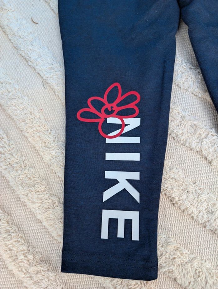 Pantalon Nike bleu marine 4 ans - photo numéro 7