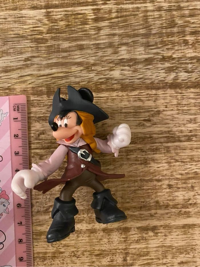 Bateau pirate Mickey Disneyland Paris, neuf 29 € Livré avec deux figurines - photo numéro 7