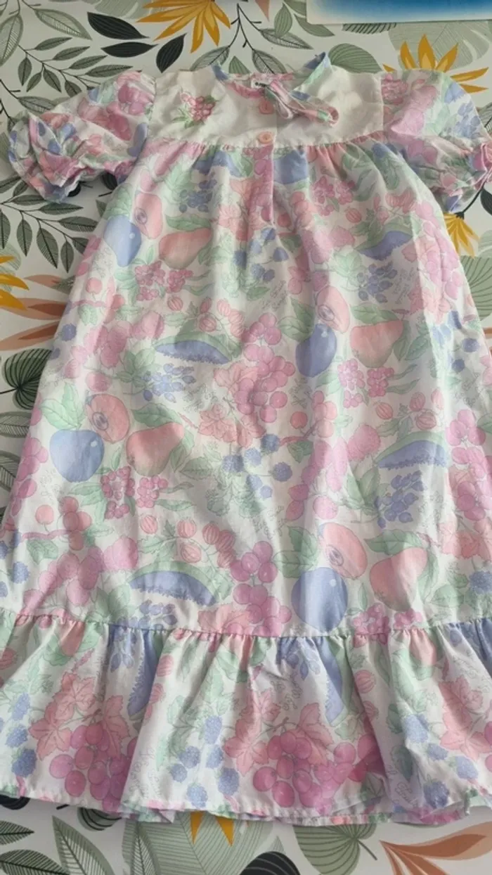 Chemises de nuit taille 4 ans - printemps - photo numéro 3