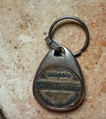 Porte clé Volvo métal
