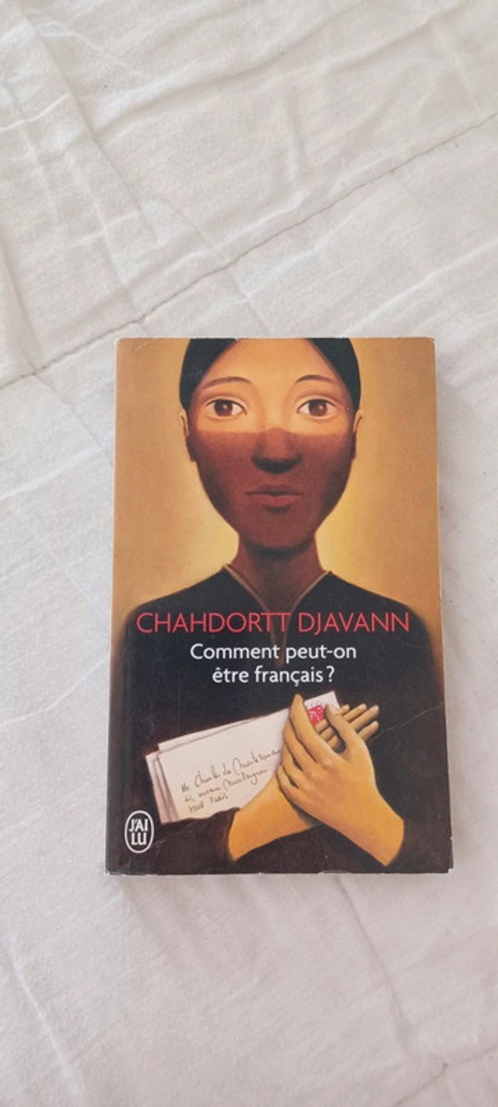 Livre comment peut-on être français de Chahdortt Chavann