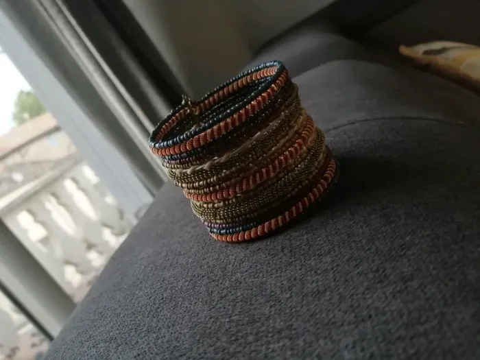 Manchette multicolore - photo numéro 2