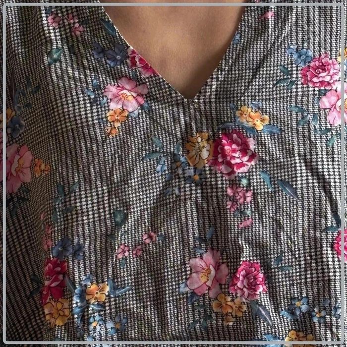 Blouse fleurie taille 36 marque pimkie - photo numéro 2