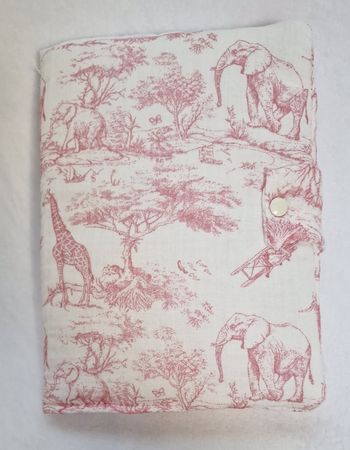 Protege carnet de santé safari rose 