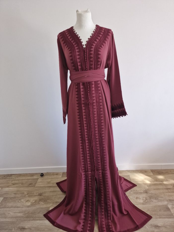 Caftan kaftan ton sur ton neuf