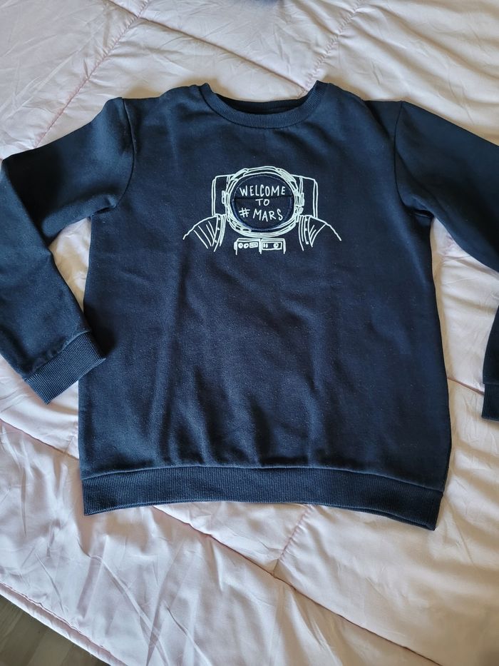 pull bleu marine kiabi 12ans  (2e)