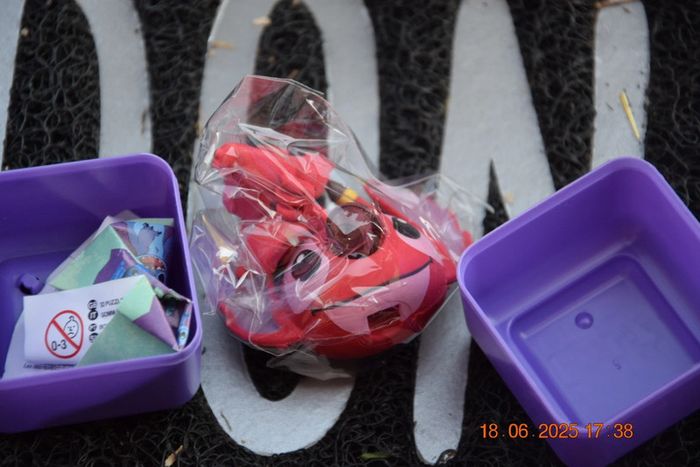 Figurine stitch puzzle palz rouge - photo numéro 2