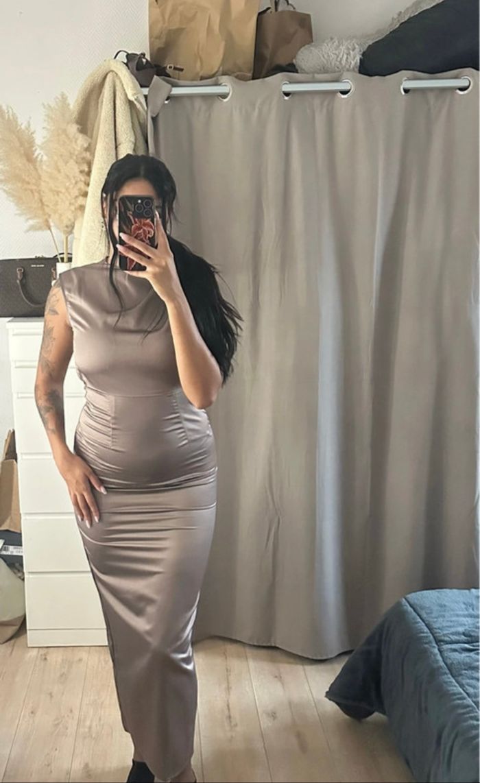 Robe longue dos nue | Neuve avec étiquette - photo numéro 4