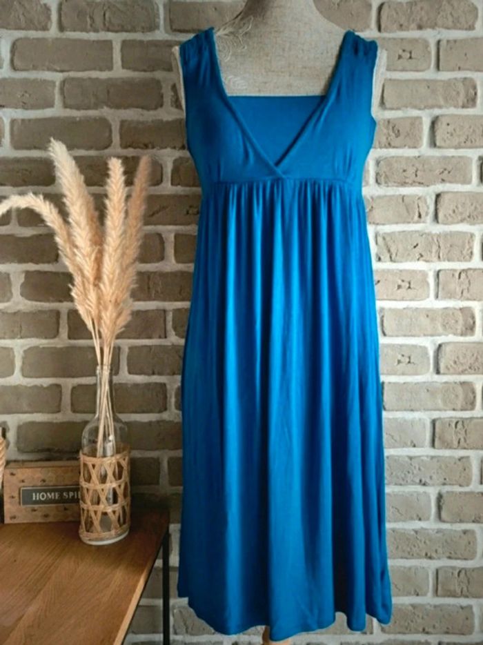 Robe bleue forme empire et décolleté cache cœur La Redoute S 36