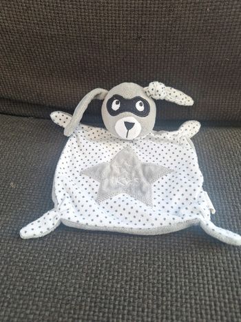 Doudou plat lapin masqué ikks