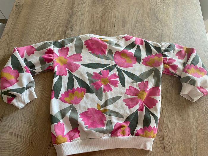 🌸Sweat/pull TAO 8 ans 🌸 - photo numéro 7