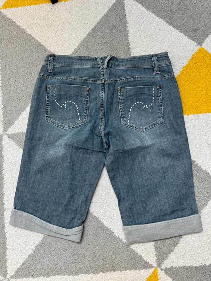 Short en jean Naf naf Taille 38 - photo numéro 2