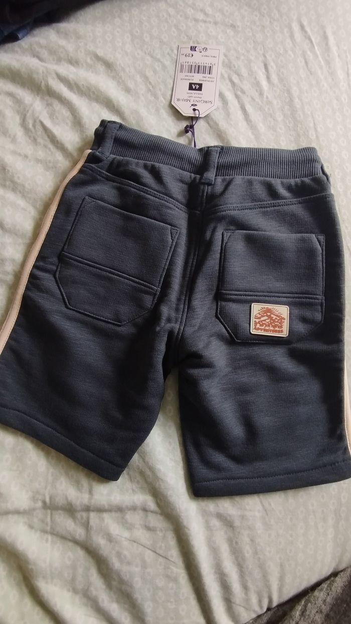 Short - photo numéro 2