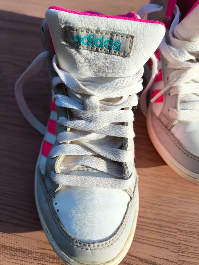 Chaussures enfant Adidas t30 - photo numéro 2