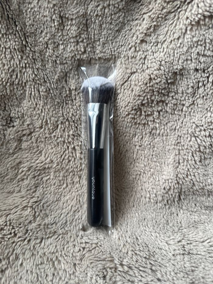 Pinceau sculptant Younique