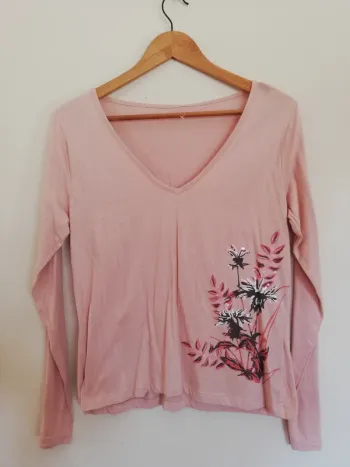 T-shirt femme manche longue taille 42 marque blanche porte