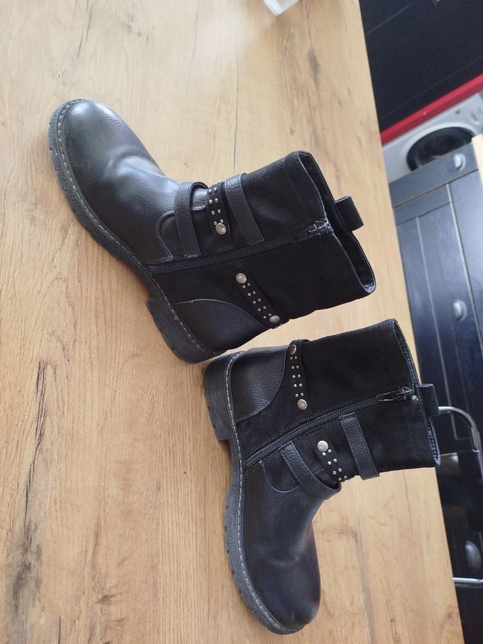Bottines noires - photo numéro 2