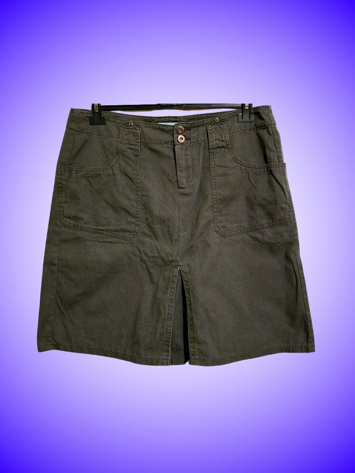 Jupe Courte Droite Fashion Express – 100% Coton – Poches Plaquées – Gris – Taille 46 XXXL – Très Bon État 
​