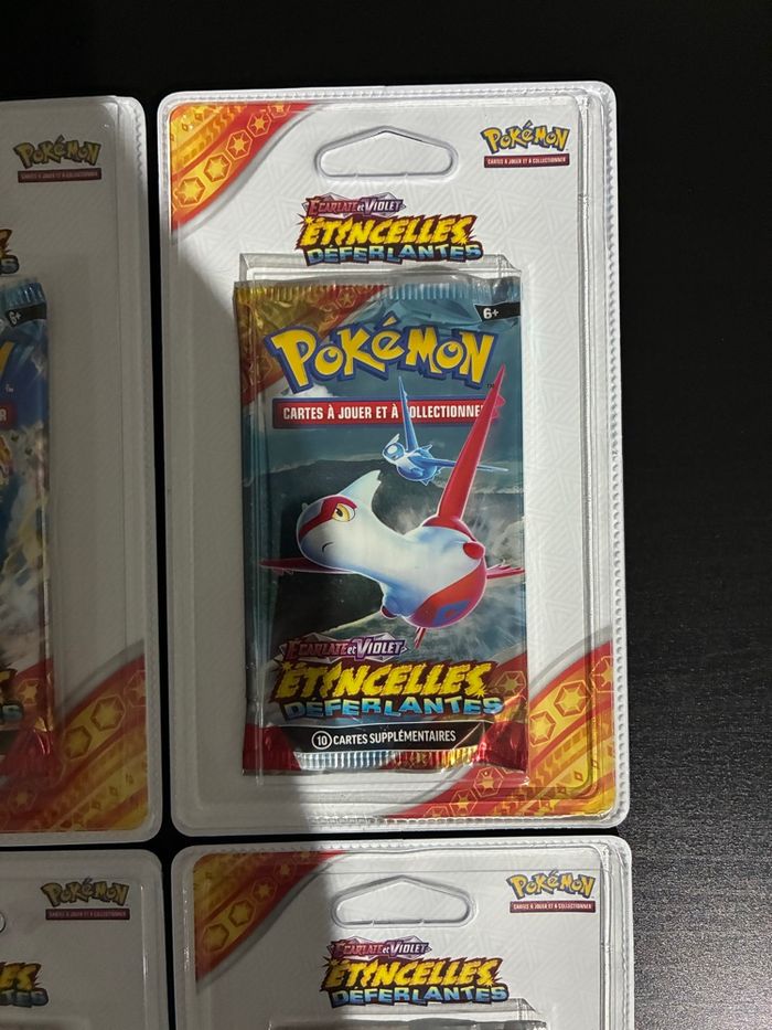 Artset Pokémon EV8 Étincelles Déferlantes avec opercules en Français - photo numéro 3