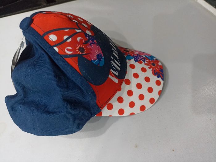 Casquette Minnie taille 52 - photo numéro 2