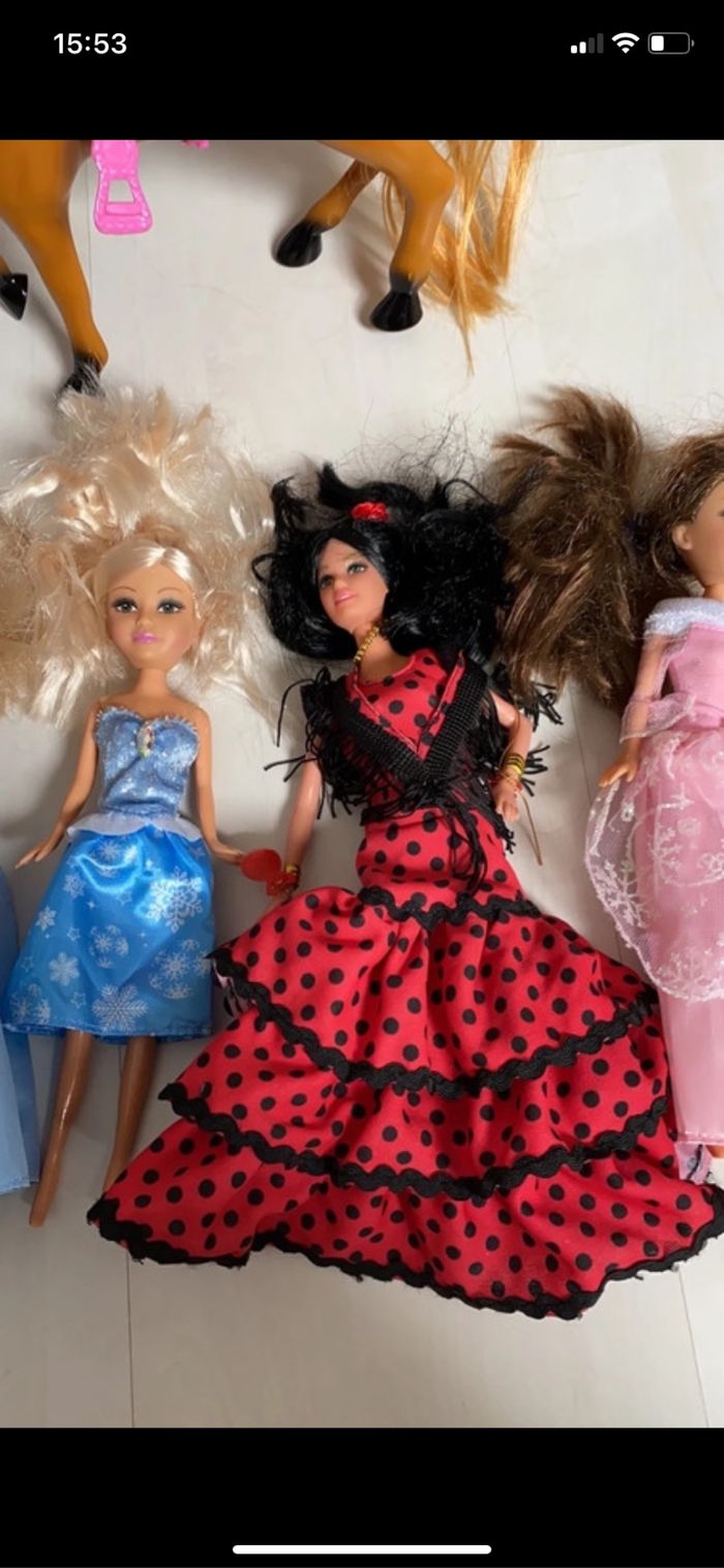 Lot poupées + cheval - photo numéro 3