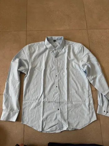 Chemise Manfinity, taille XL, très bon état